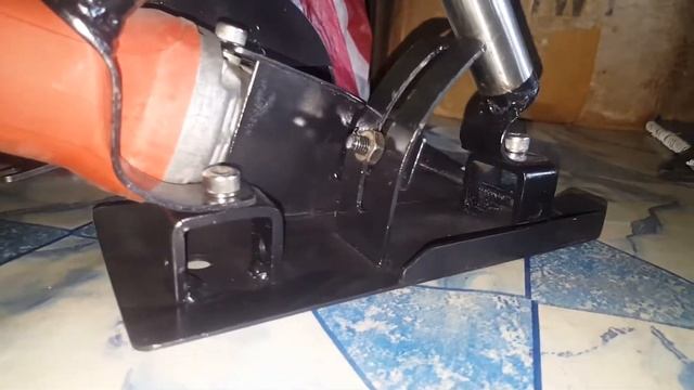 Homemade angle grinder frame to tile cutter. смотреть онлайн