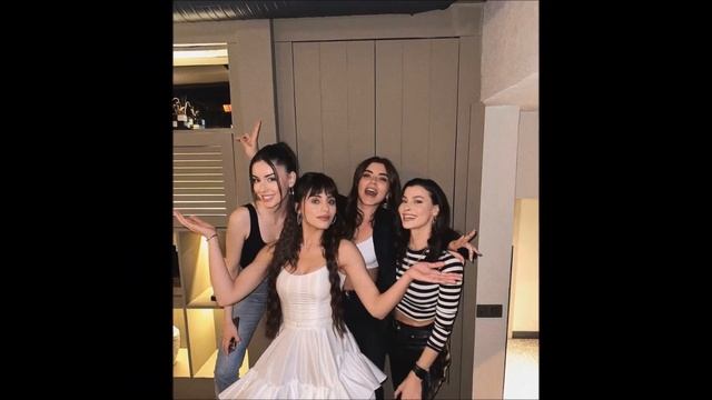 Sıla falou sobre seu casamento dos sonhos e vida amorosa смотреть онлайн