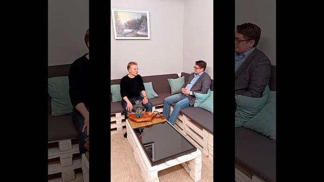 Видео - интервью с адекватным адвокатом. Рубрика " Люди, которые делают этот мир лучше " смотреть онлайн