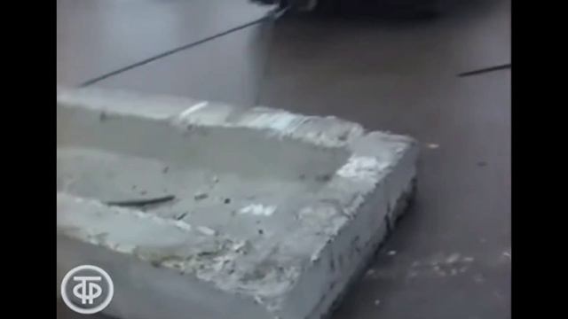 ЕСЛИ БЫ ГКЧП ПОБЕДИЛ В 1991 ГОДУ??? смотреть онлайн