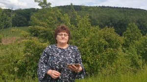 «От зари до зари славят Бога соловьи» - Песня