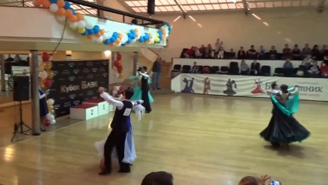 Рейтинг МФТС 19.11.16 Юниоры-2 С кл. 1/8 финала Медленный вальс смотреть онлайн