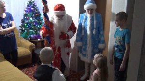 А к нам приходил Дед Мороз и Снегурочка. 25.12.2018.