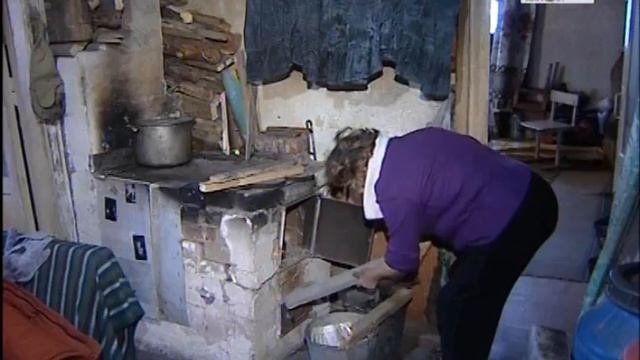 Незрячей женщине помогли с топливом смотреть онлайн