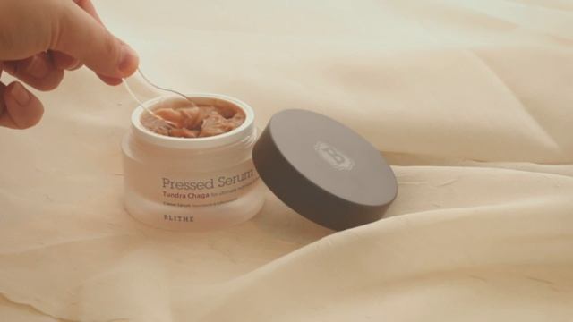 MOST INNOVATIVE SKINCARE EVER?! Full review of BLITHE Korean Skincare! смотреть онлайн
