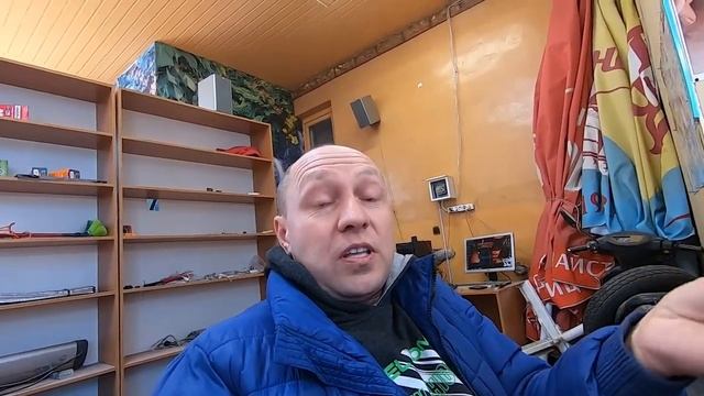 Амортизатор крышки багажника BMW X5 смотреть онлайн