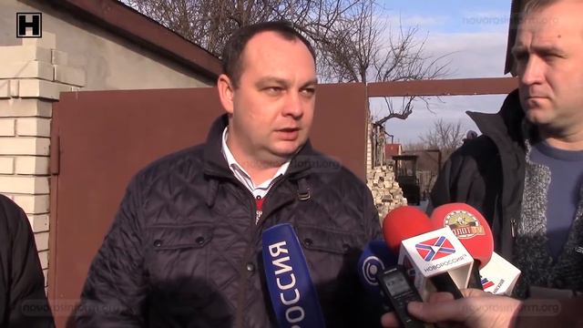 Жители ДНР начали получать ключи от нового жилья смотреть онлайн