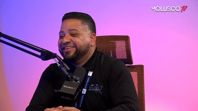 KaroL G Pasa Susto En Avion: El Capi Explica Todo Lo Que Pasó / WAPA En Huelga, MOLUSCO TV Responde