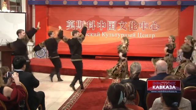 "Русский сувенир" - ансамбль "Кострома" смотреть онлайн