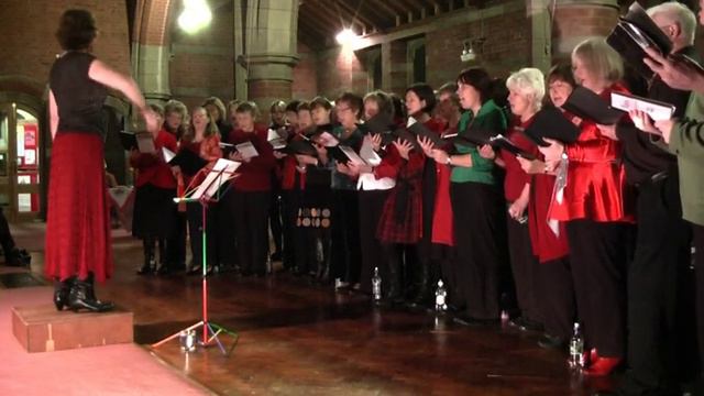 Holly and Mistletoe, Worcester Volcano Community Choir, December 2009 смотреть онлайн
