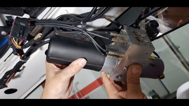 Reparación Techo Elevable De Volkswagen California T4 Y T5 En Electrocar Las Palmas, Gran Canaria.
