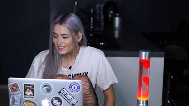 Морана Баттори стонет [3х минутная версия начала] смотреть онлайн