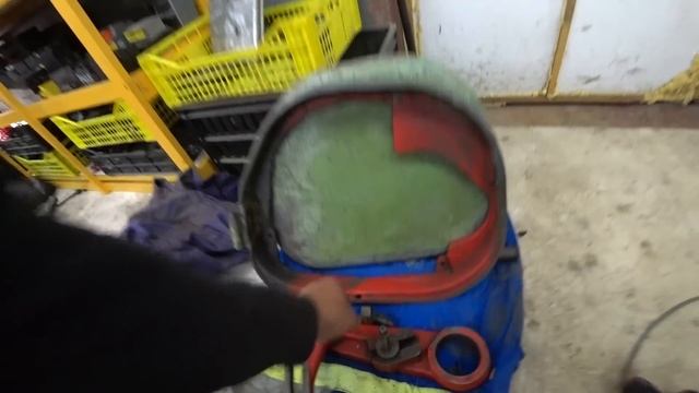 ДОМ ЛУЧШЕ БЫ ДОДЕЛАЛ А НЕ СТРОИЛ ГАРАЖИ И ДАЧА НАМ НЕ НУЖНА смотреть онлайн