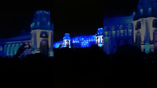 Царицыно Екатериненский дворец) Световое шоу смотреть онлайн