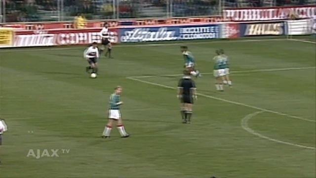 Historic Match: Genoa-Ajax 1992 смотреть онлайн