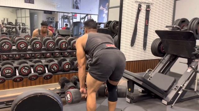 jab gym me clients hote hain tb apna bhi dil lgta hai | #vlog | jaldi se 100 client pure ho jaye b смотреть онлайн