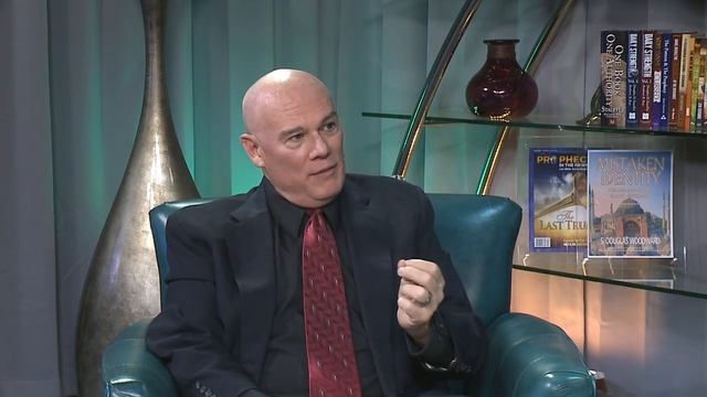 Doug Woodward: Mistaken Identity смотреть онлайн