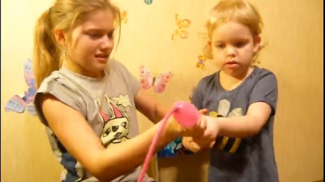 Как мы учились делать животных из шариков колбасок how to make animals with balloons смотреть онлайн