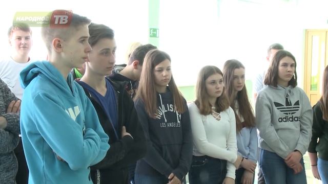 В Кировск прибыла делегация школьников из немецкого города Балленштедт. смотреть онлайн