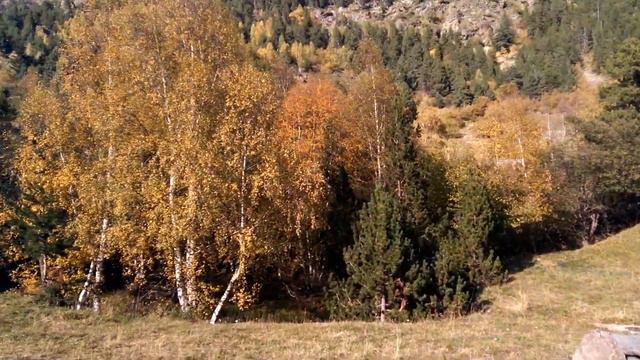 Осень в горах/Андорра смотреть онлайн