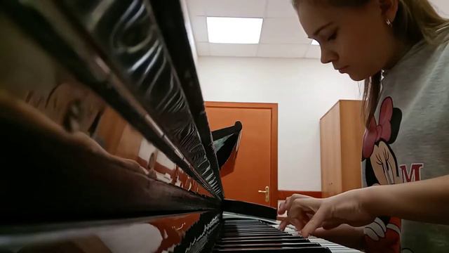Играю на пианино смотреть онлайн