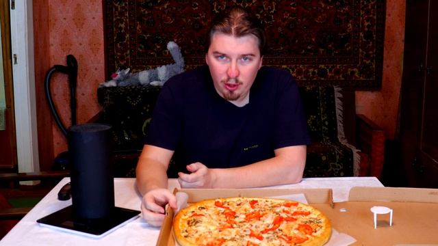 ? Обзор. ПиццаСушиВок Часть 2. Легендарная пицца? ?