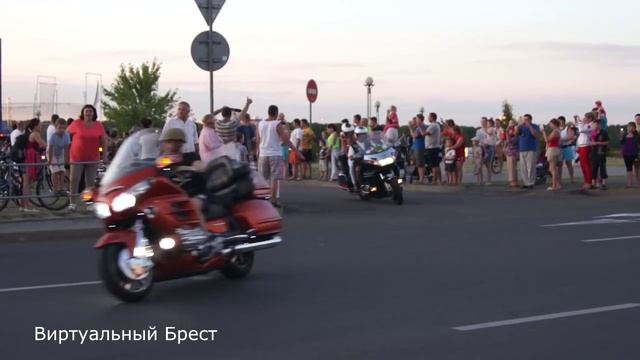 «Gold wing» - 2015, г. Брест, парад огней смотреть онлайн