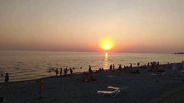 Пляж Солоники. Закат солнца. смотреть онлайн