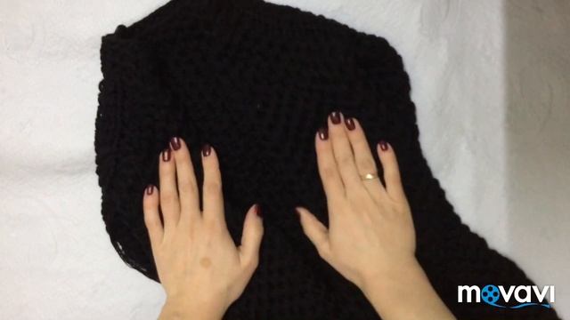 Свитер реглан сверху спицами узором «Соты».