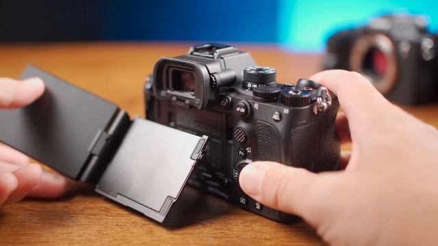5 upgrades for mark 5 - SONY A7RV hands-on review (A7R5) смотреть онлайн