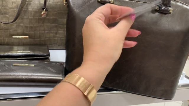 Y312 Бронзовая новинка BRAHMIN. смотреть онлайн