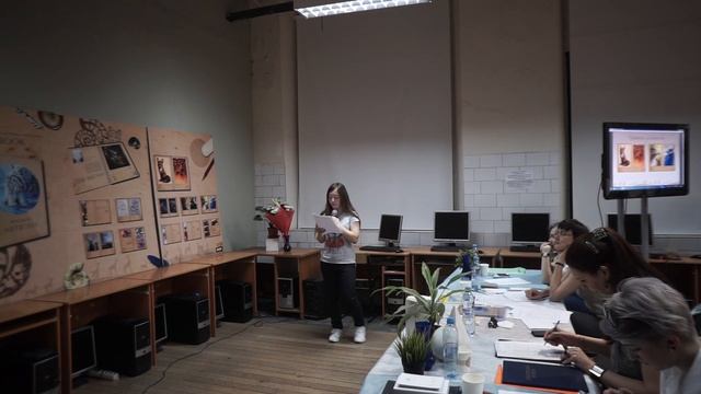Ивойлова Анастасия «Дизайн многостраничного издания о художниках-анималистах» смотреть онлайн