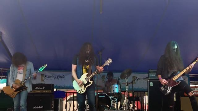 Red Stone Souls - Light of the Land смотреть онлайн