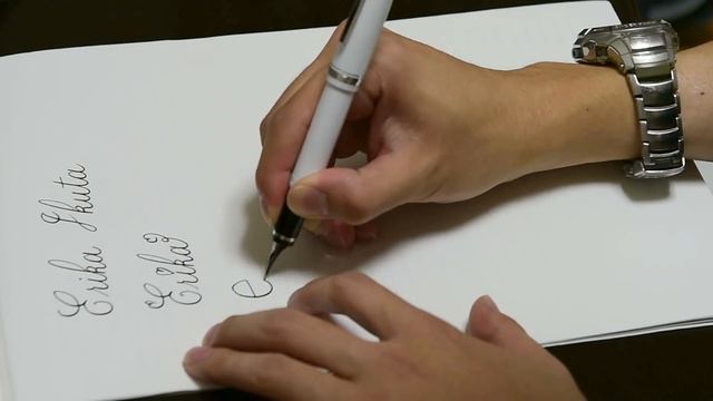 Erika Ikuta 生田絵梨花 Fountain pen writing смотреть онлайн