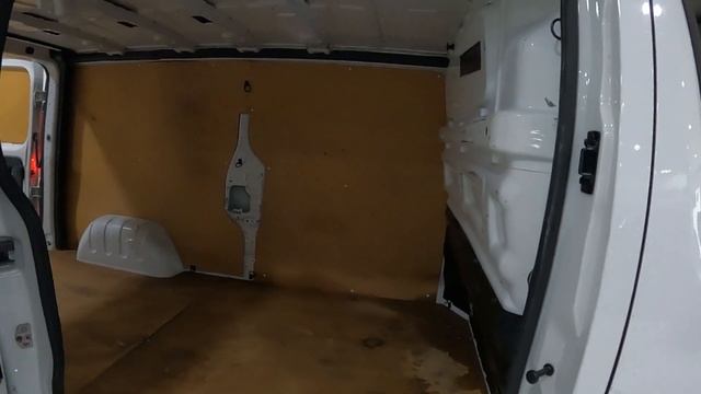 Renault - Trafic Furgón 29 L2H1 dCi 70kW 95CV смотреть онлайн