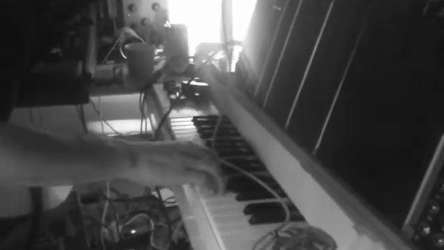 Matti recording the Mellotron boys choir смотреть онлайн