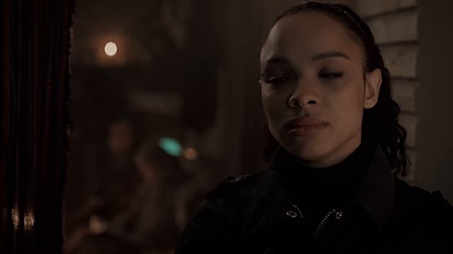 Rose & Dimitri | Exile [+1x10] смотреть онлайн