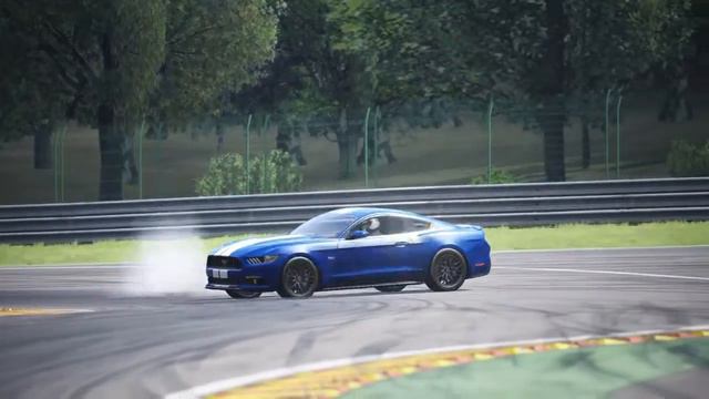 Assetto Corsa epic sound battle BMW M4 VS FORD MUSTANG смотреть онлайн