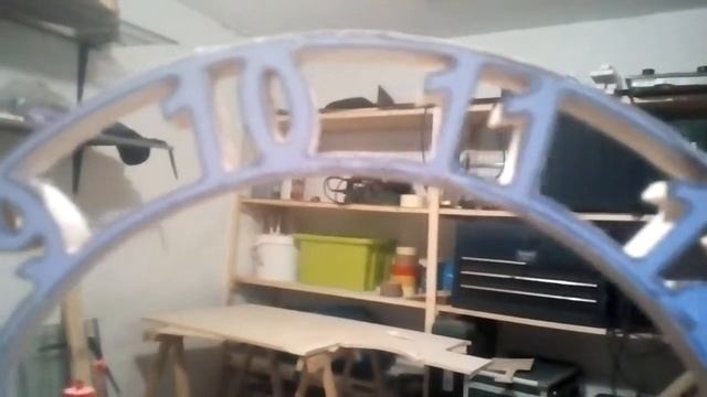 Часы из фанеры своим руками циферблат. смотреть онлайн