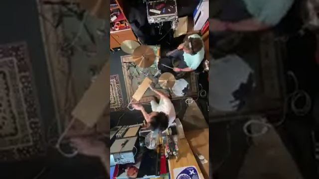 Пятничное. #АУВасТутДушевненько #ТерменВокс #Теремин #ТереминРок #Teremin #TereminVox смотреть онлайн