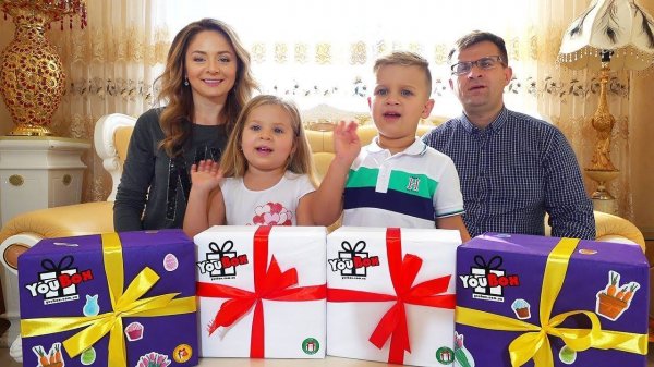 Открываем ПОДАРКИ от YouBox для Дианы, Ромы, Мамы и Папы. Что там внутри? Посылки с Сюрпризами!