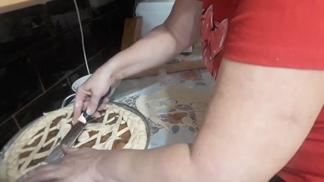 Мясные слоеные пироги