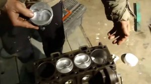 Поршневая Ваз 2101-2107 (Установка поршней в блок цилиндров) своими руками