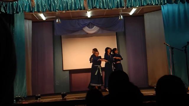 Танец "Пёрышко". смотреть онлайн