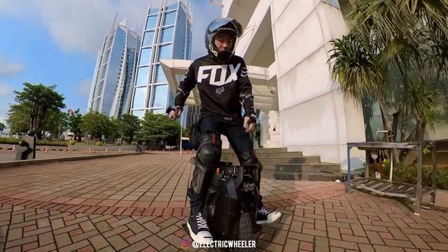 VETERAN SHERMAN S | First Impression Ride | Electric Unicycle EUC INDONESIA смотреть онлайн