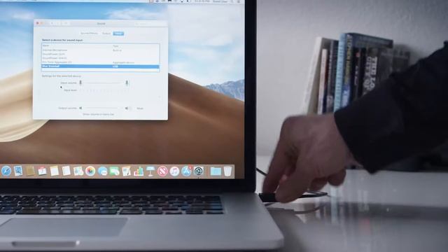 Blue Snowball Studio-Quality USB Condenser Microphone смотреть онлайн