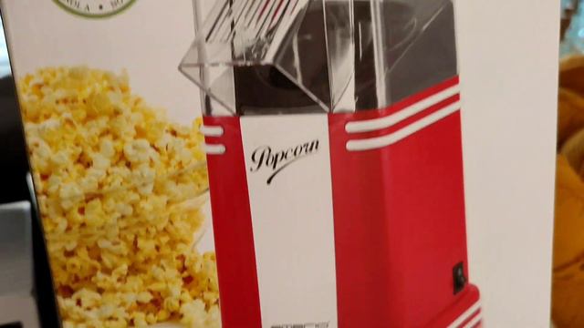 ZEEMAN ARRIVAGE - Pelotes de laine Vaisselles et vêtements Looney Tunes 20/05/22 смотреть онлайн