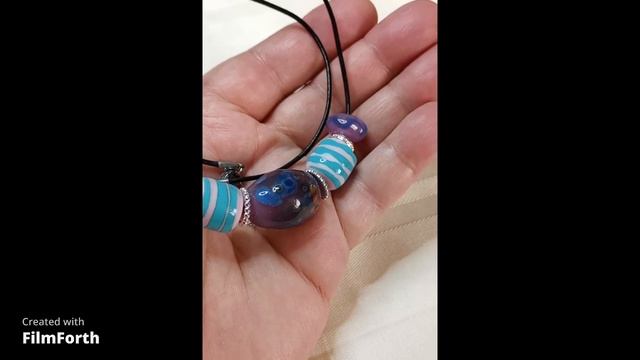 Transparent Pink, Opaque Bubblegum & Sky Blue Necklace by Christof Maupin смотреть онлайн