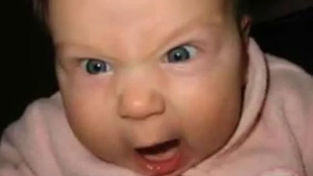 БЛИЗНЕЦЫ.avi смотреть онлайн