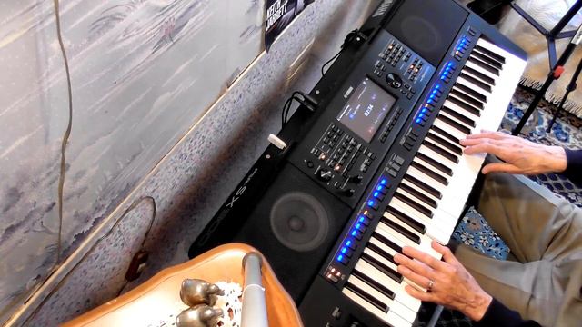 Besame Mucho YAMAHA PSR SX 900 31 08 2021 смотреть онлайн
